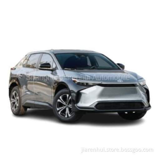 Gamma 615 km EV auto Toyota BZ4X con alta configurazione
